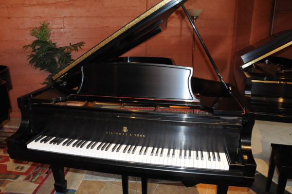 Steinway Pre-Owned Pianos in Portland OR from Michelles Piano in Portland OR
